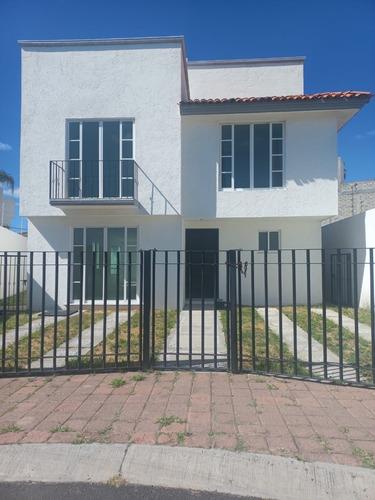 Renta De Casa En Punta Juriquilla