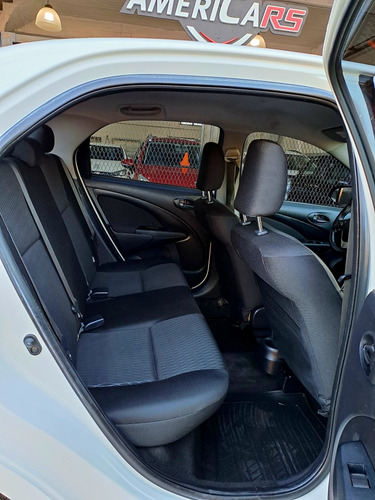 Toyota Etios 1.5 Sedan Xls