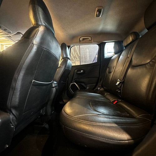Jeep Renegade Sport 1.8 4x2 Flex 16V Aut.