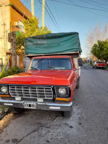 Imagen 13 de 18 de Ford 350