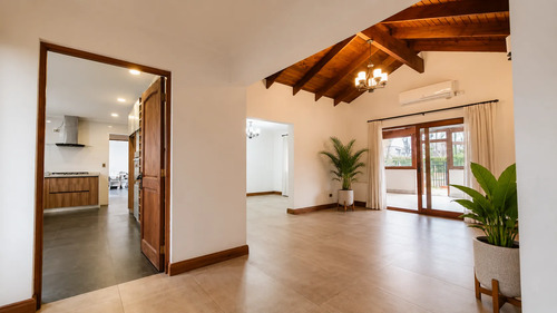 Condominio Santa Ana - Parcela 5000 Mts2 - Casa 4 D + 3 B +