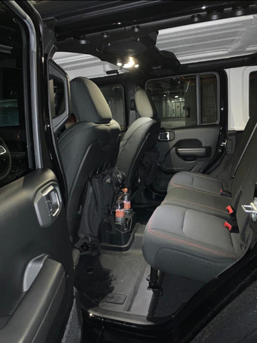 Imagen 9 de 11 de Jeep Rubicon Rubicon