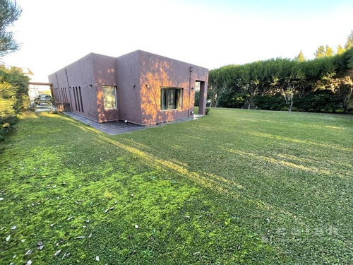 Imagen 5 de 27 de Venta De Casa En Los Alisos, Nordelta