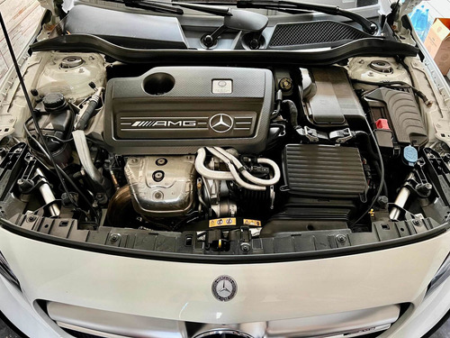 Imagen 23 de 25 de Mercedes-benz Clase Gla 2018 2.0 Gla45 Amg 381cv