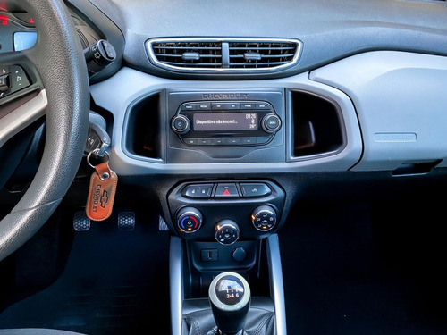 Chevrolet Onix 1.0 MPFI LT 8V FLEX 4P MANUAL