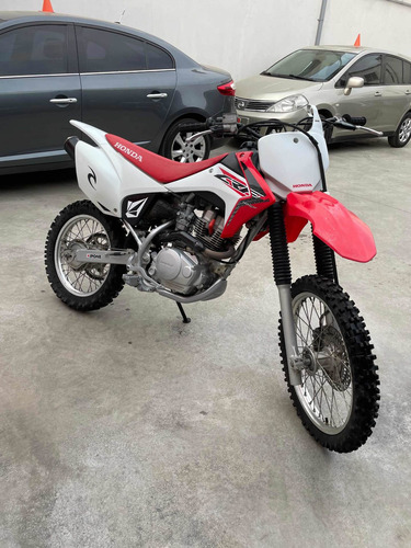 Imagen 3 de 11 de Honda Crf 150f