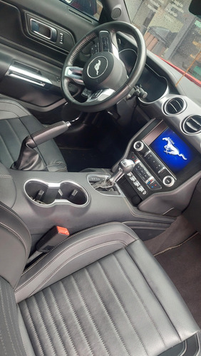 Ford Mustang 5.0 Mach 1 V8 2p