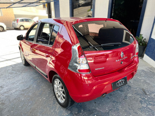 Renault Sandero 1.6 16v Privilège Hi-flex Aut. 5p