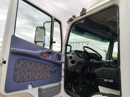 Mercedes Benz Mb 1718 Ano 2012 Toco No Chassi.