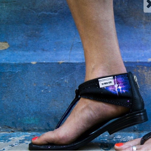 Sandalias Te Para Tres De Diseño Modelos Exclusivos Negra