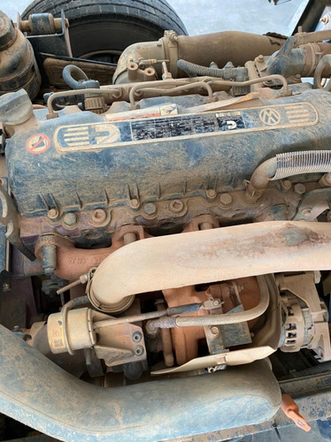 Imagem 13 de 14 de Vw 5.150 2016 4x2 Baú