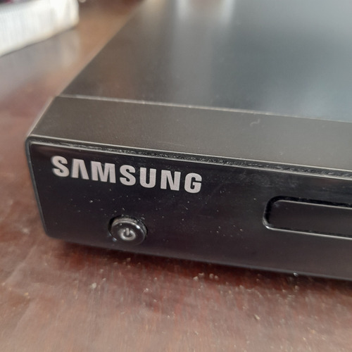 Imagem 8 de 10 de Dvd Com Usb Funcionando Ótimo Estado Sansung P191k