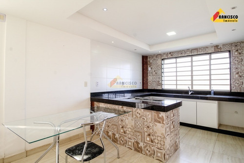 Imagem 22 de 28 de Casa À Venda, 8 Quartos, 1 Suíte, 6 Vagas, São Sebastião - Divinópolis/mg - 45534
