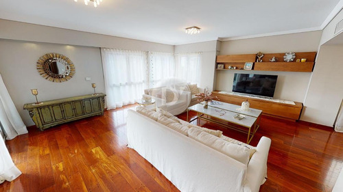 Departamento En Venta, 4 Ambientes, Con Cochera Y Baulera. Vicente López, Sobre Avenida Libertador.