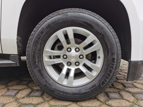 Imagen 15 de 15 de Chevrolet Suburban Lt
