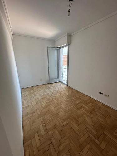 Venta Departamento 3 Ambientes Flores