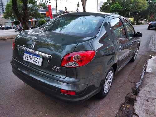 Imagem 6 de 13 de Peugeot 207 1.4 Xr 8v Flex 4p Manual