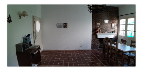 Imagen 5 de 23 de Chalet 6 Ambientes - Barrio Alfar