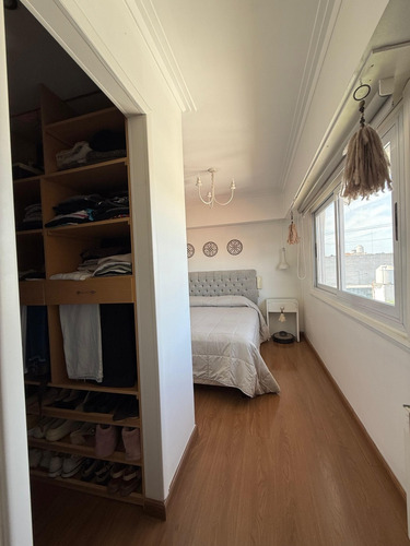 Venta- Casa 4 Ambientes - Barrio San Carlos