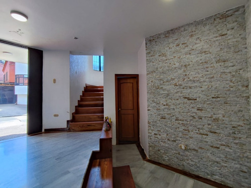 Imagen 9 de 15 de Casa En Venta San Cristóbal, Av Rotaria. Urbaización Trebolinda