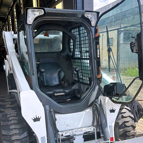Mini Carregadeira Bobcat S570 - Ano 2019