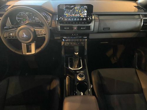 Mitsubishi Triton 2.4 BITURBO DIESEL CD KATANA 4X4 AUTOMÁTICO