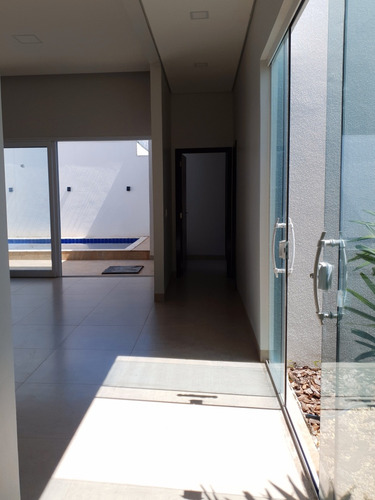 Casa Com Piscina 2 Quartos E Uma Suíte