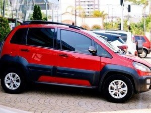 Fiat Idea 1.8 Mpi Adventure 16v Flex 4p Automatizado