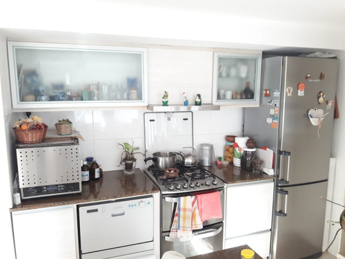 Imagen 3 de 14 de Chalet 3 Amb. + Depto. San Carlos