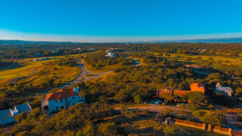 B° Molinos Del Viento Mendiolaza - Terreno En Venta