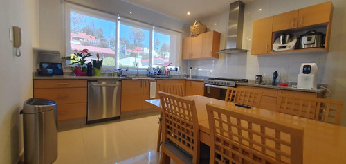 Casa En Conjunto Con Vigilancia En Venta O Renta, Santa Fe Cuajimalpa