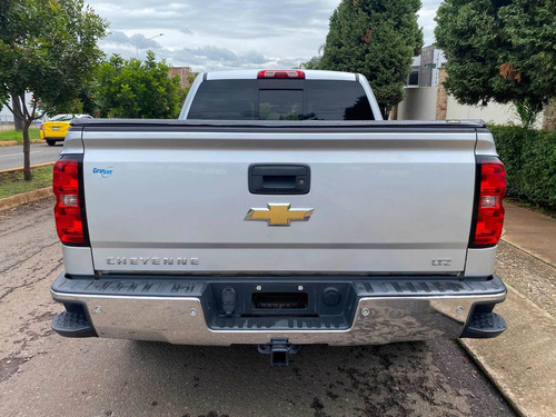 Imagen 5 de 15 de Chevrolet Cheyenne 5.3 Doble Cab Ltz 4x4 At