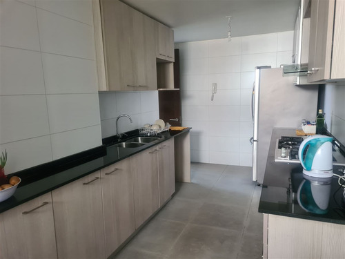 Departamento En Venta De 3 Dorm. En Las Condes