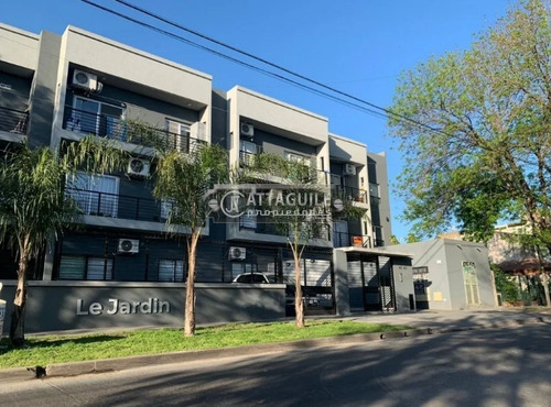 Imagen 2 de 11 de Ph En Venta En Merlo