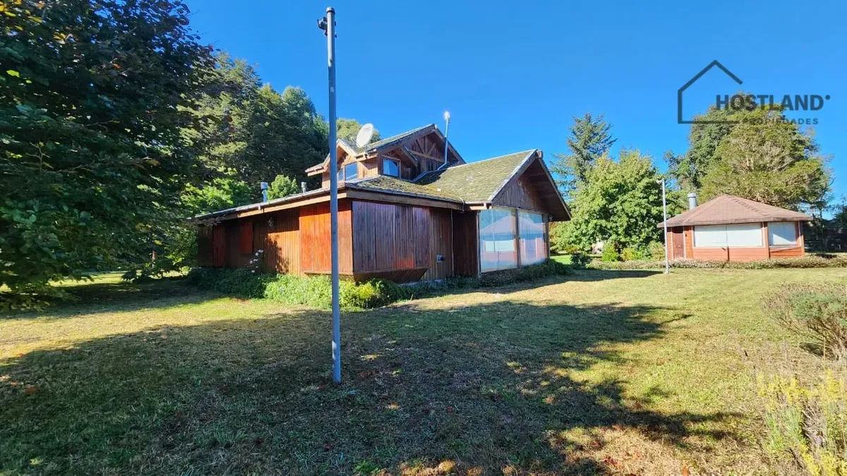 Imagen 3 de 19 de Espectacular Casa Con Orilla De Lago Puerto Varas