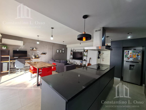 Imagen 1 de 17 de Excelente 2 Ambientes Con Amplio Patio En Venta C/ Cochera - Lomas De Zamora