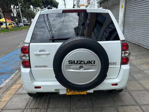 Suzuki Grand Vitara 2.4 Sport 4x4