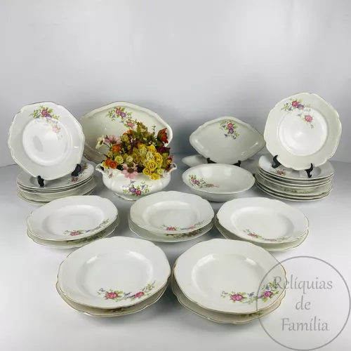 Antigo jogo para bolo em PORCELANA MAUÁ com decoração