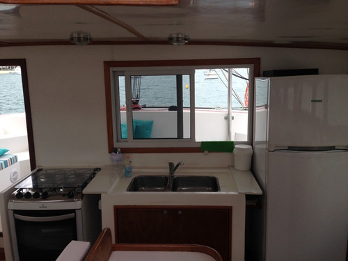 Alugo Catamaran Veleiro Quase 50 Pés (catamarã Charter)