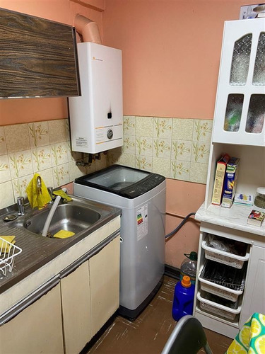 Imagen 4 de 5 de Departamento En Venta De 2 Dorm. En Valparaíso Centro