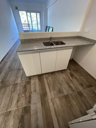 Imagen 5 de 20 de A Estrenar, 2 Ambientes Con Patio