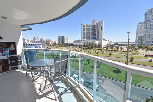 Imagen 16 de 24 de Casino Tower Punta Del Este. Financia. Permuta Por Casa