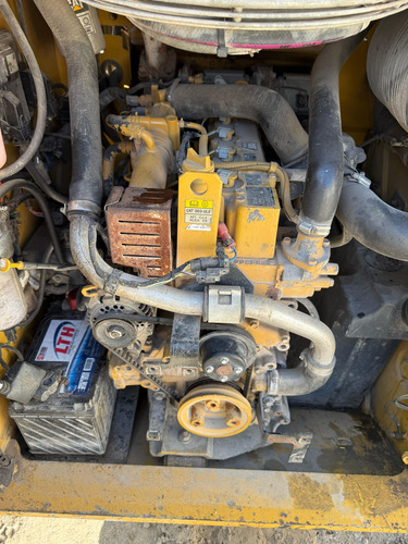 Minicargador Caterpillar 262d Año 2018