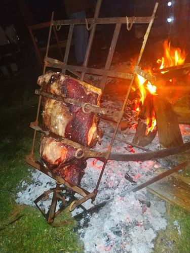 Asador Y Cocinero A Domicilio. Todo Tipo De Evento!!!