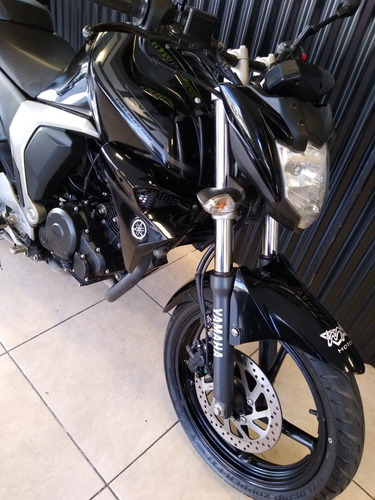 Yamaha Fz Fi 2019 * Permuto * 12 Y 18 * ( No Honda Titan)