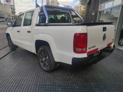 Volkswagen Amarok Trendline 4x2 180hp 2012