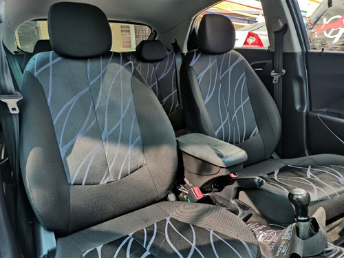 Imagem 5 de 8 de Hyundai Hb20 Comfort 1.0 2015 4p