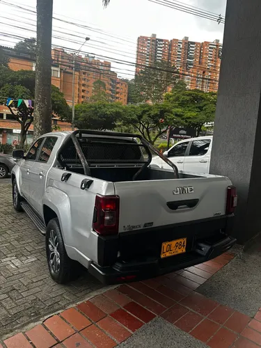 JMC Vigus 2.4 MT 4x4 Diesel