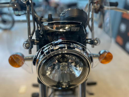 Imagen 9 de 25 de Royal Enfield Meteor 350 0km 2023