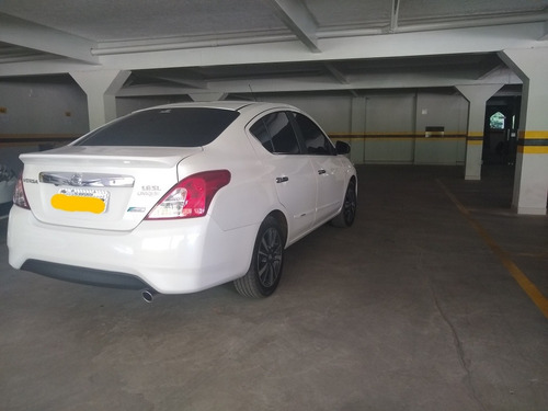 Nissan Versa 1.6 16v Sl Unique Aut. 4p 2018